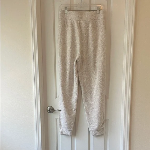 Aerie offline Cozy Cream Women's Jogger set - Picture 6 of 6